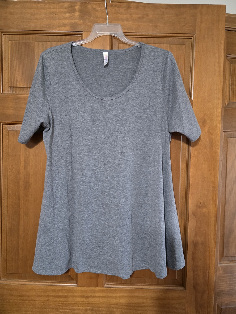 LuLaRoe Gray Scoop Neck Tunic